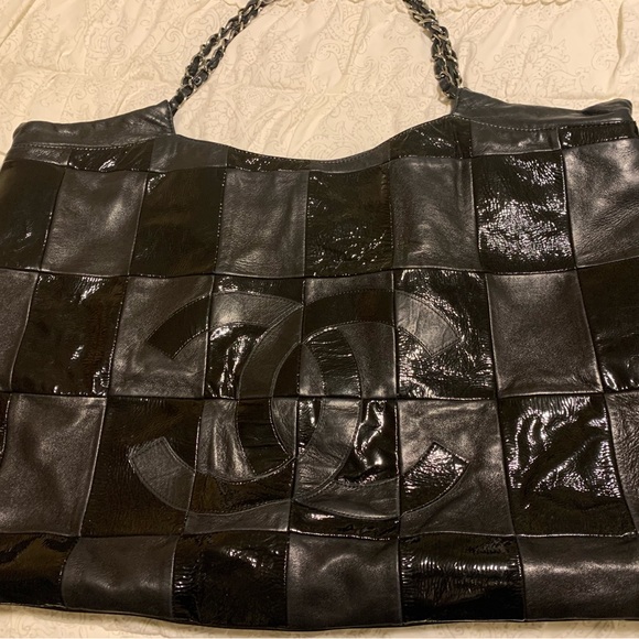 Meet your Posher, Candy - Picture 2 of 3